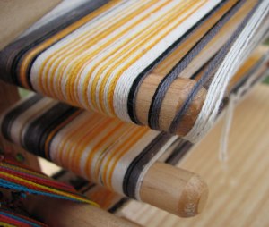 Inkle-Warp-slipping-off-peg