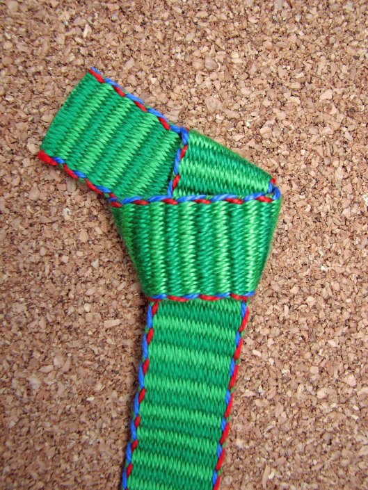 inkledpink.com tutorial wreath ornament step4